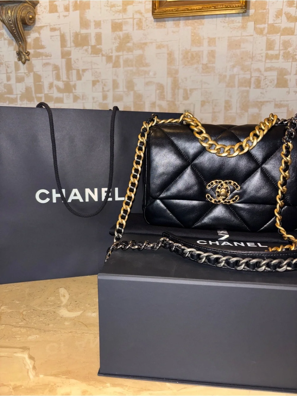 Chanel 19 Handbag. Shiny Lambskin, Gold Tone, Silver-Tone & Ruthenium-Finish